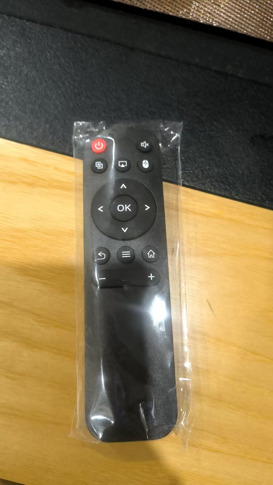 بروجيكتور بشكل أسطواني 1080 بكسل للمنزل والمكتب وغرفة النوم