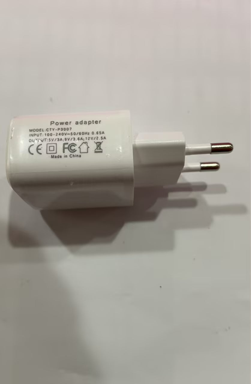 مصباح LED ذكي جديد على شكل حرف G مع سماعة بلوتوث وشاحن لاسلكي ومصباح أجواء بتحكم عبر التطبيق لتزيين غرف النوم والمنزل